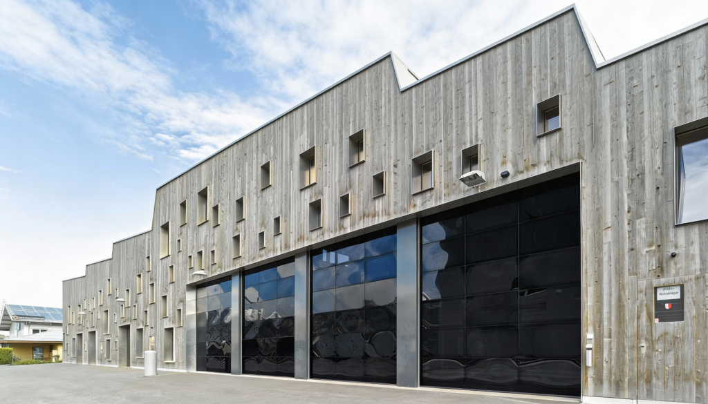 Sekcionálne priemyselné brány